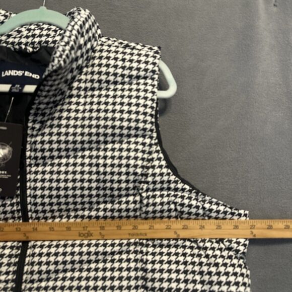 Lands' End Houndstooth Puffer Vest - Picture 7 of 8